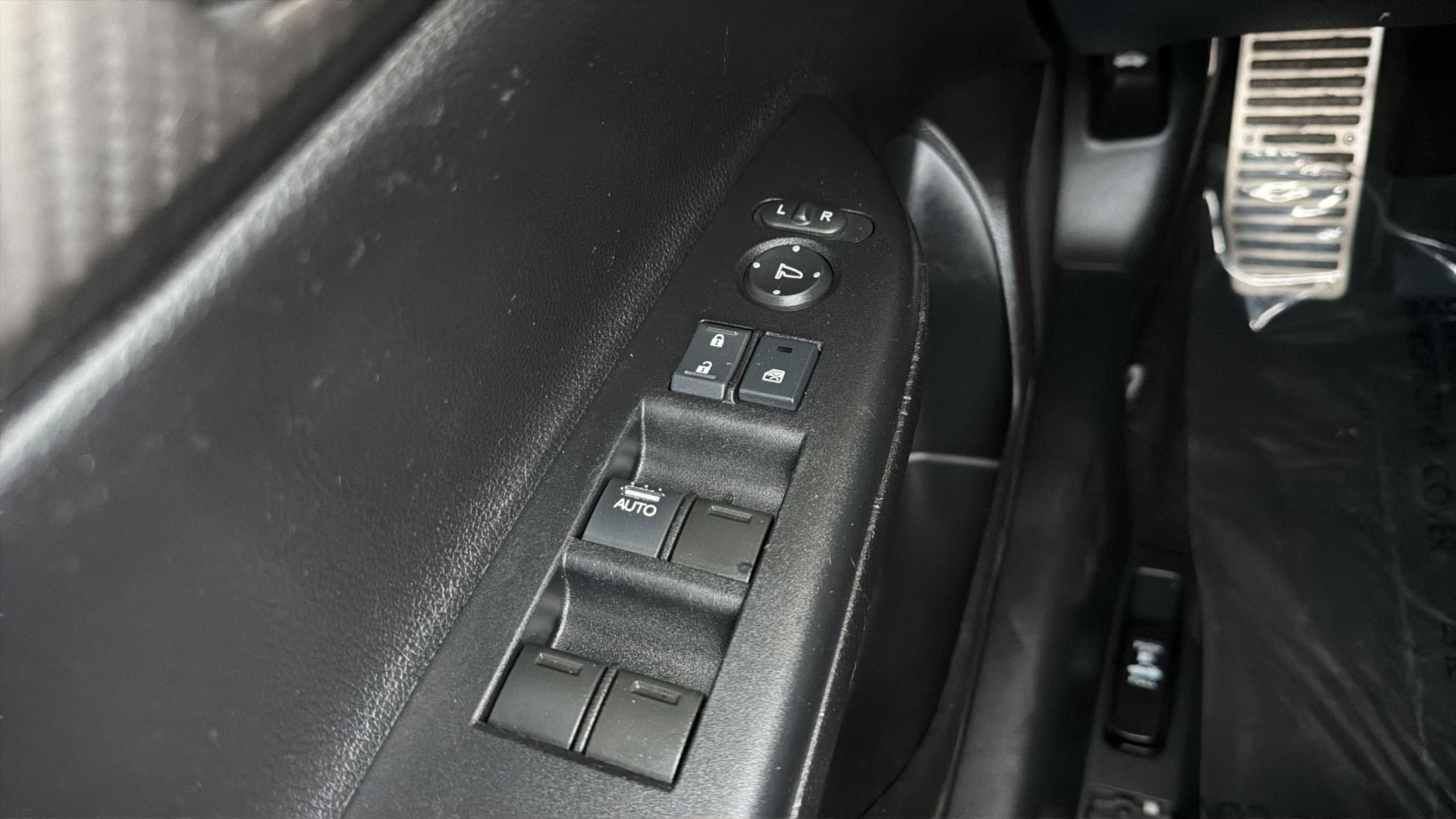 Used 2016 Honda Accord Sport image 19