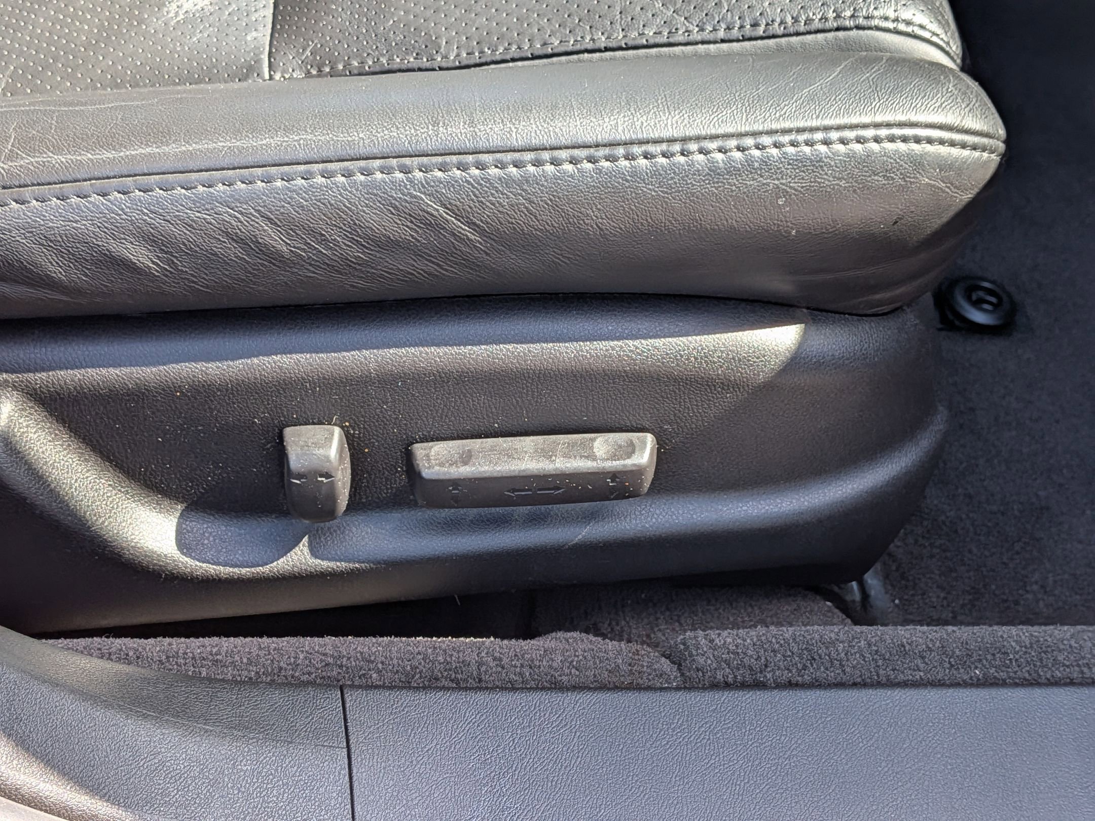 Used 2011 Acura TL w/ Technology Package FWD image 38
