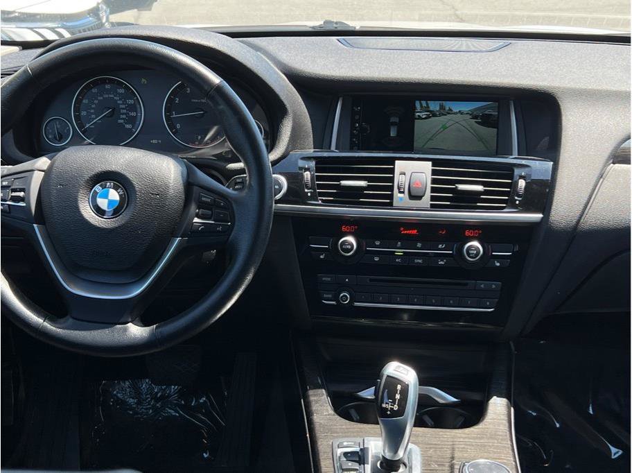 Used 2017 BMW X3 xDrive28i AWD/4WD image 11