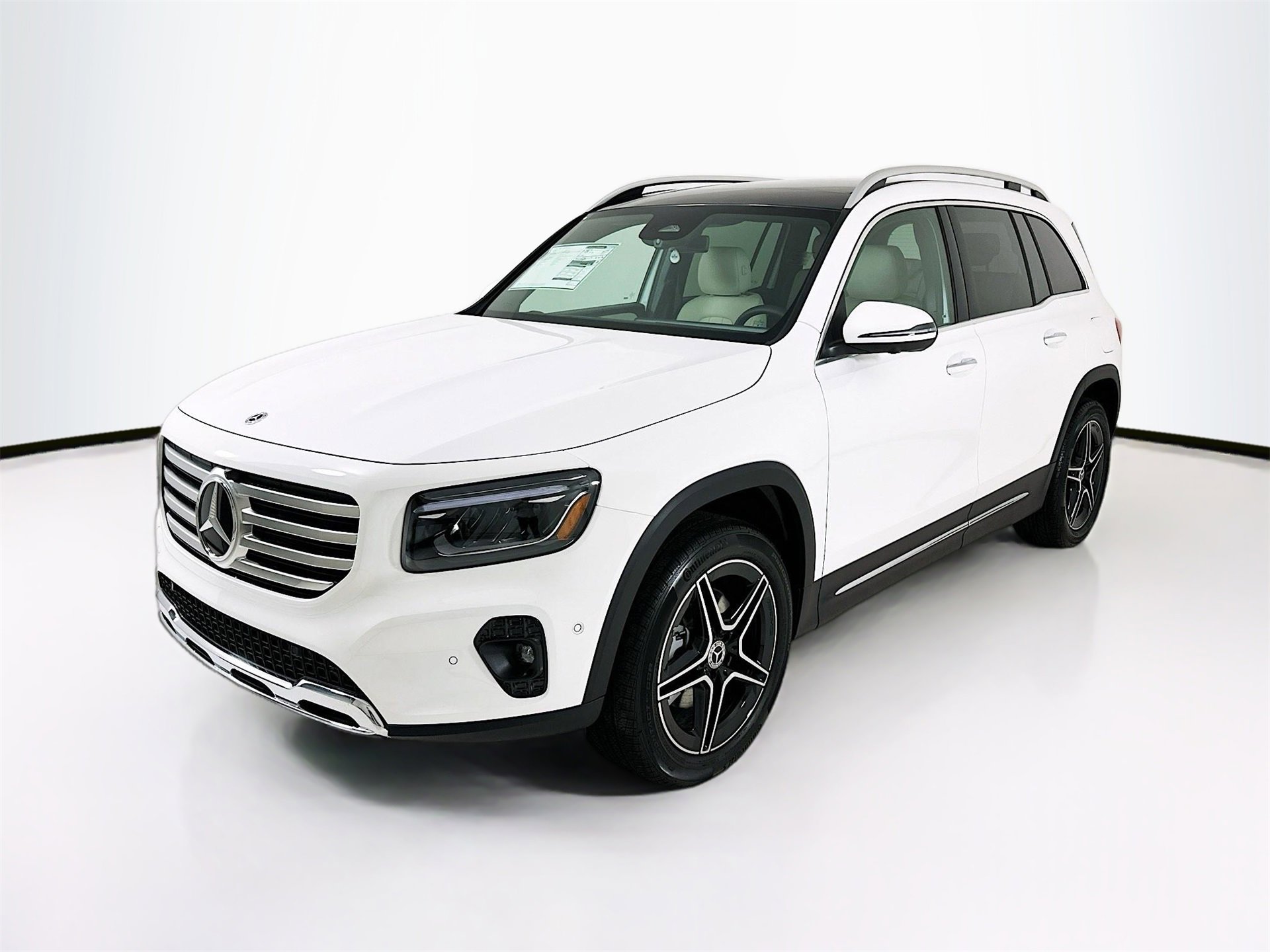 New 2026 Mercedes-Benz GLB 250 image 3