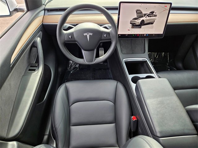 Used 2023 Tesla Model Y Performance image 15