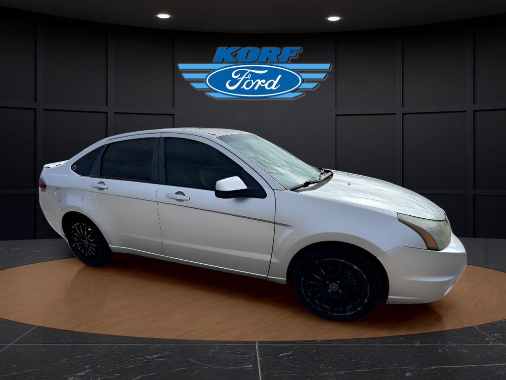 Used 2010 Ford Focus SES image 6