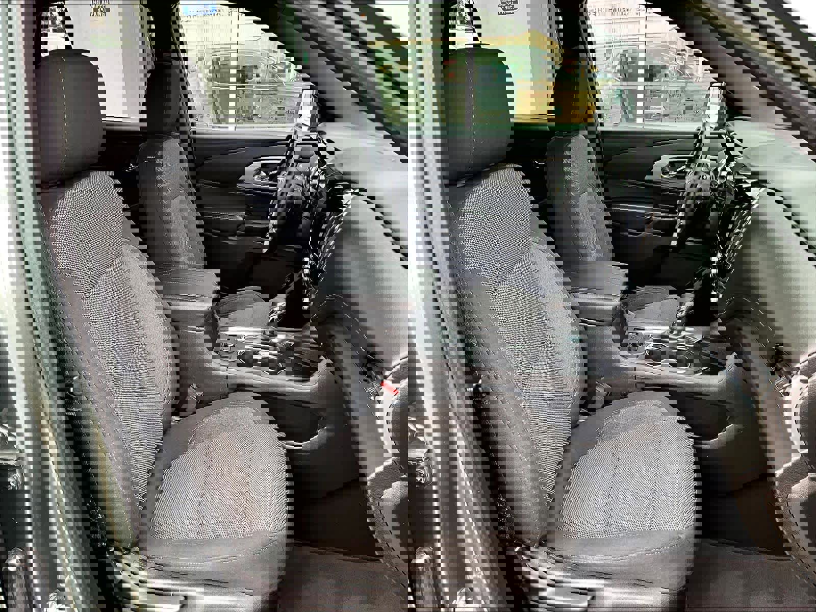 Used 2023 Chevrolet Traverse LT image 11