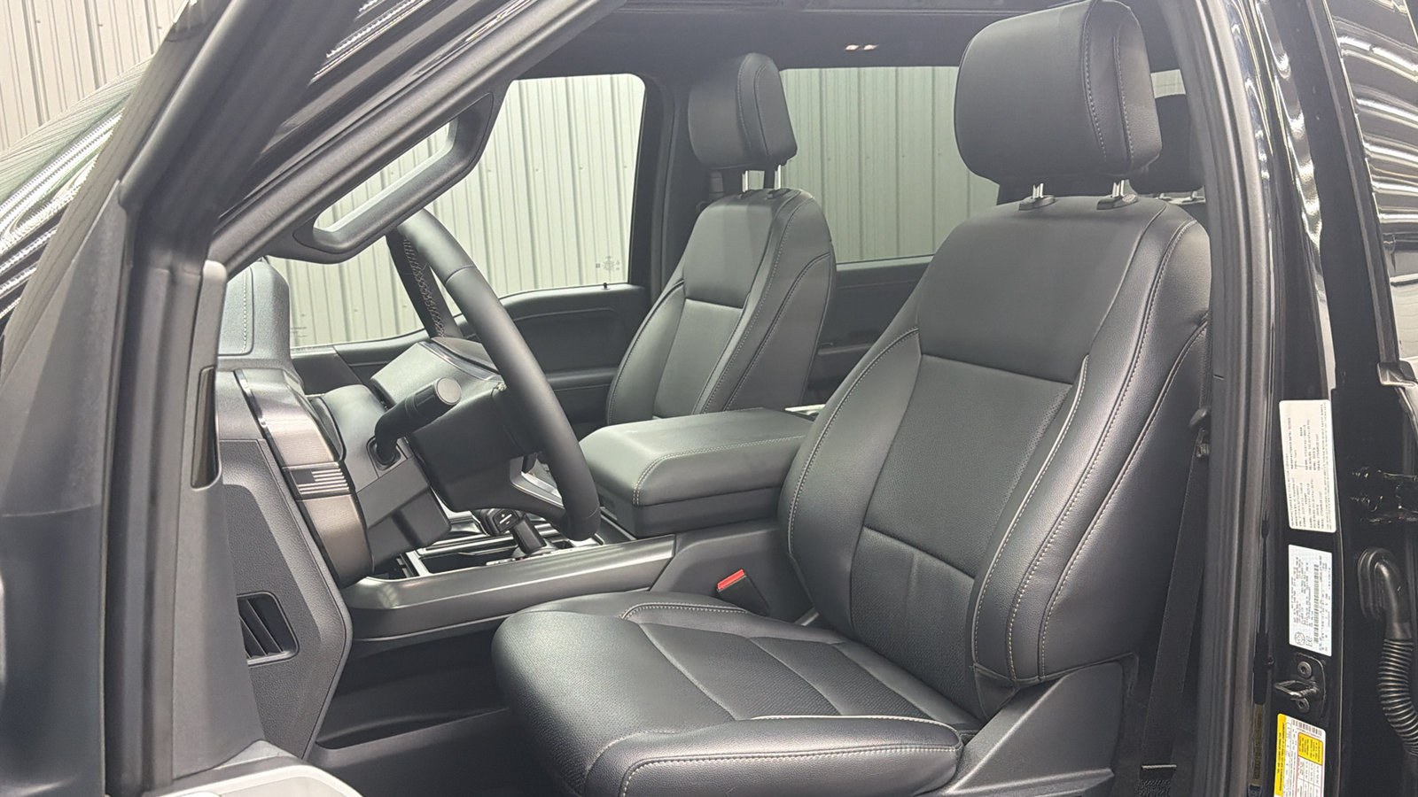 Used 2026 Ford F150 Lariat AWD/4WD image 32