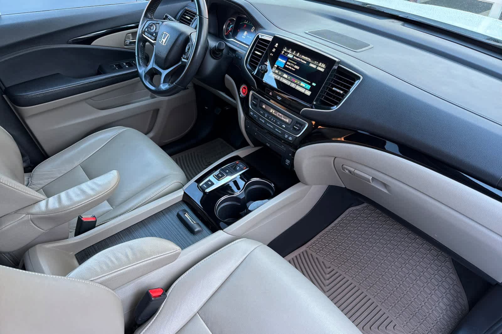 Certified 2019 Honda Pilot Touring image 20