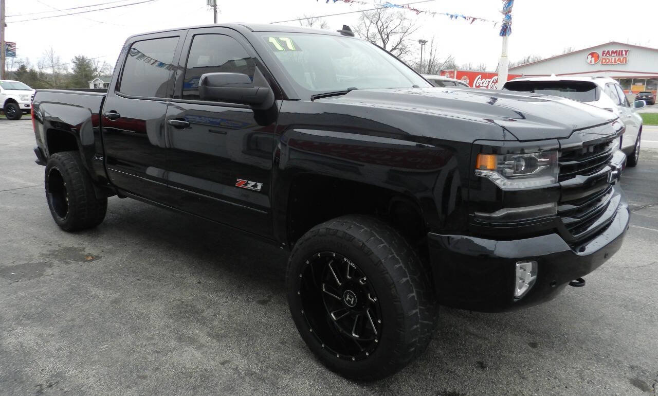 Used 2017 Chevrolet Silverado 1500 LTZ Z71 w/ LTZ Plus Package image 5
