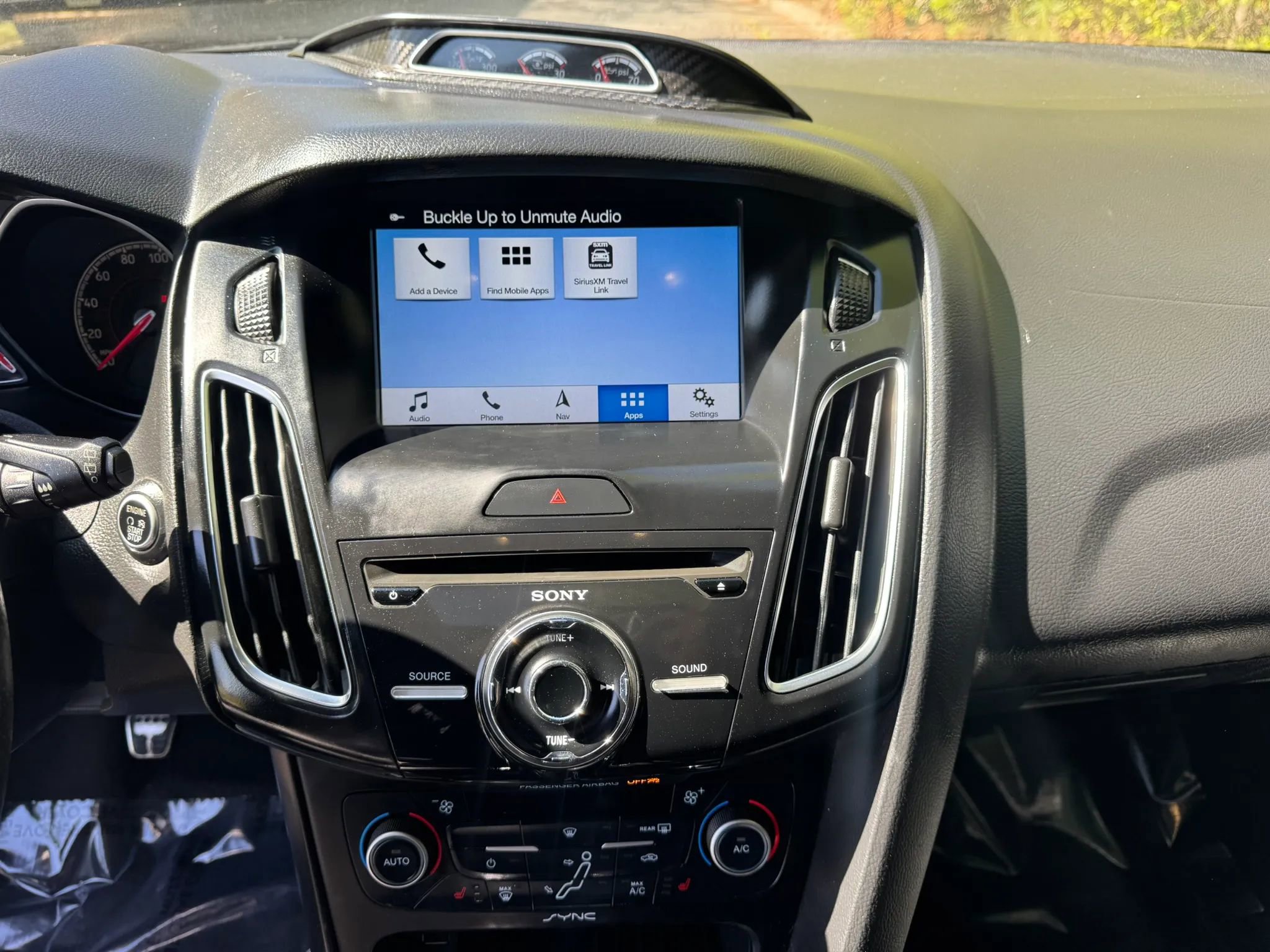 Used 2018 Ford Focus ST w/ Equipment Group 402A image 15