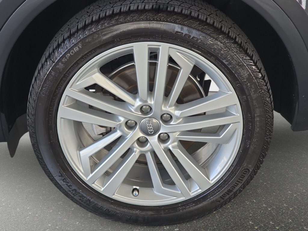 Used 2019 Audi Q5 2.0T w/ Premium Plus Package AWD/4WD image 30