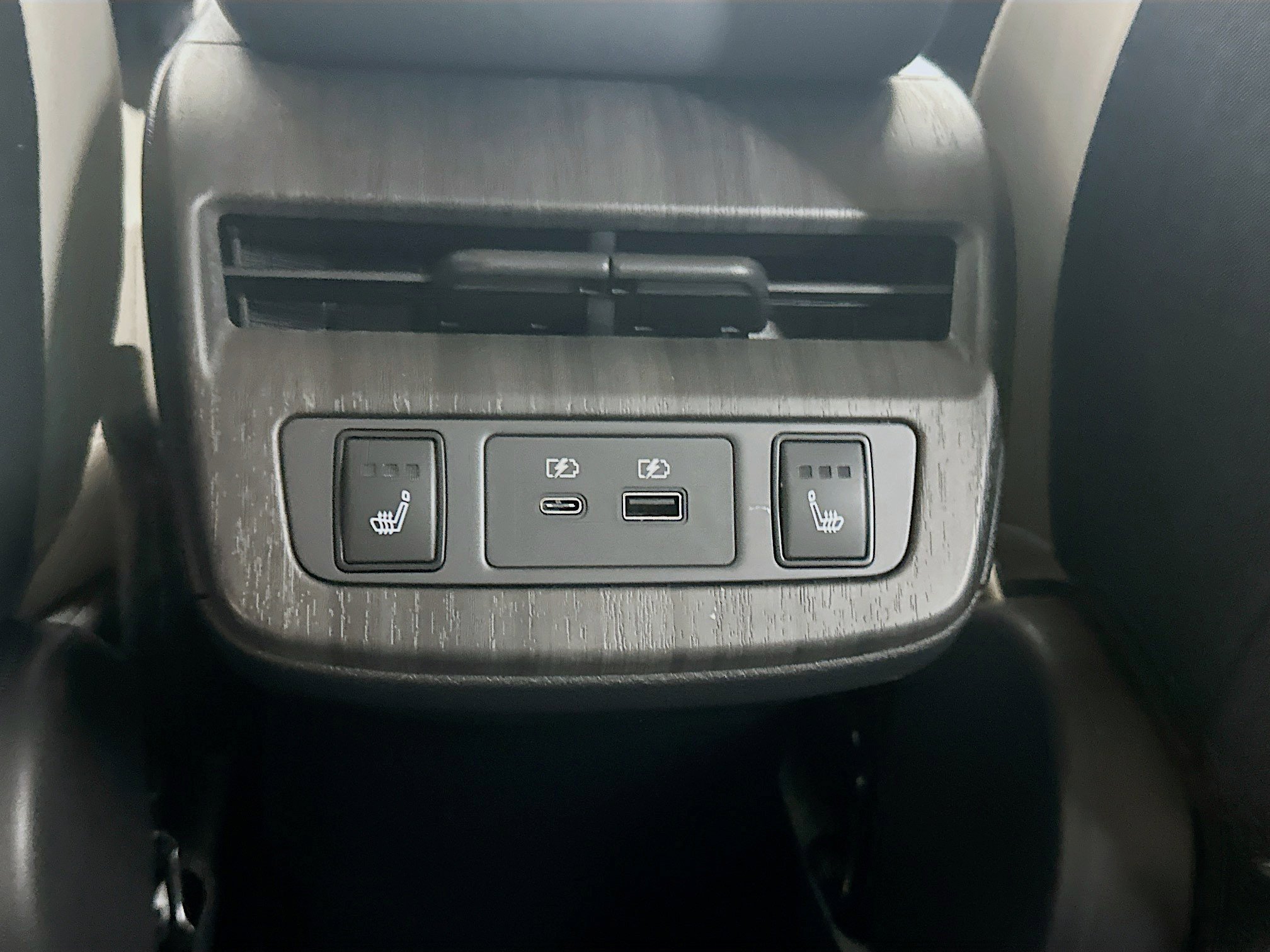 Used 2023 Nissan Ariya FWD image 28