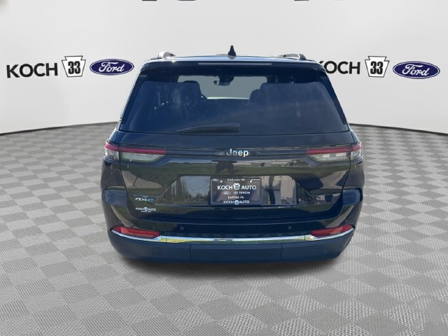 Used 2023 Jeep Grand Cherokee 4WD 4xe image 7