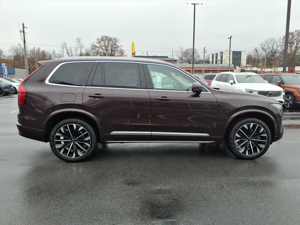 Used 2025 Volvo XC90 T8 Plus w/ Protection Package Premier image 38