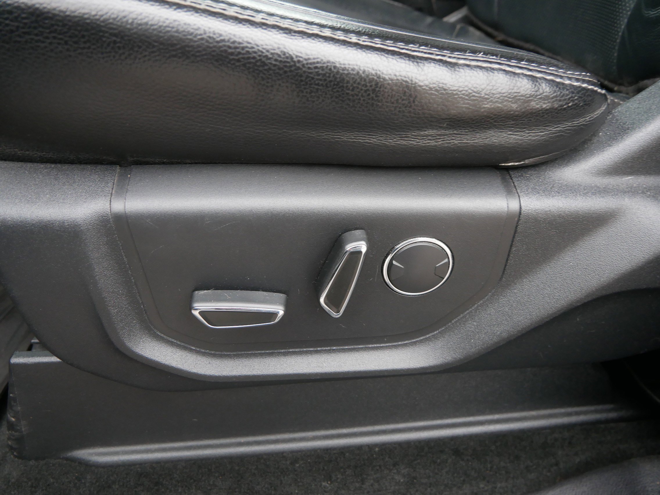 Used 2017 Ford F350 Lariat w/ Chrome Package AWD/4WD image 22