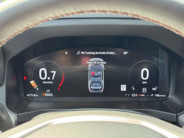 Used 2026 Ford Explorer Active AWD/4WD image 29