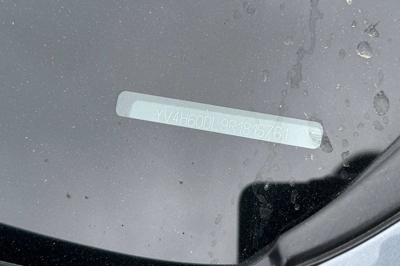 Certified 2024 Volvo XC60 T8 Plus w/ Protection Package Premier image 3