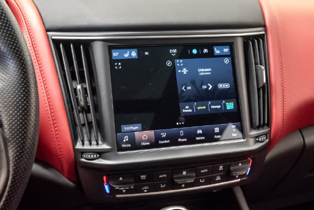 Used 2022 Maserati Levante Modena AWD/4WD image 16