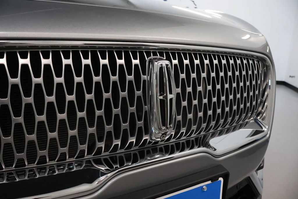 Used 2020 Lincoln Nautilus Reserve AWD/4WD image 9