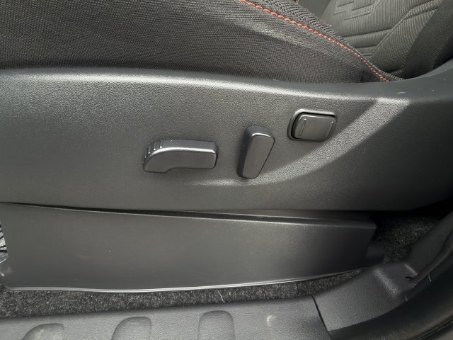 Used 2025 Nissan Frontier PRO-4X AWD/4WD image 27