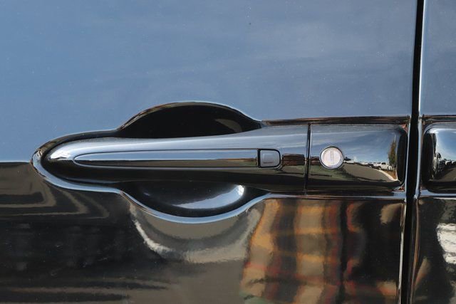 New 2026 Chrysler Pacifica Limited w/ S Appearance Package image 9