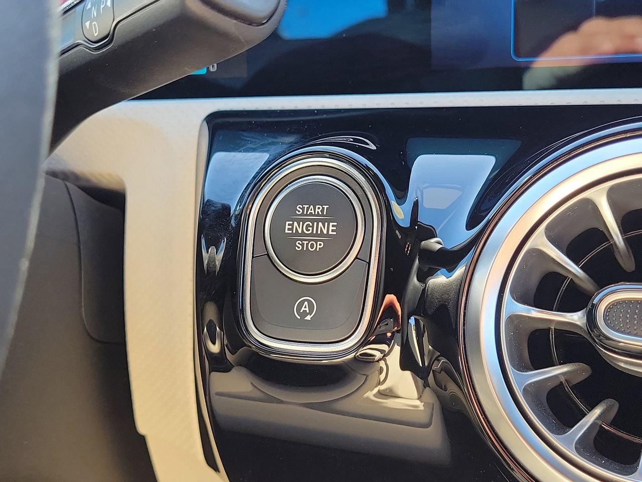 Certified 2026 Mercedes-Benz CLA 250 image 18