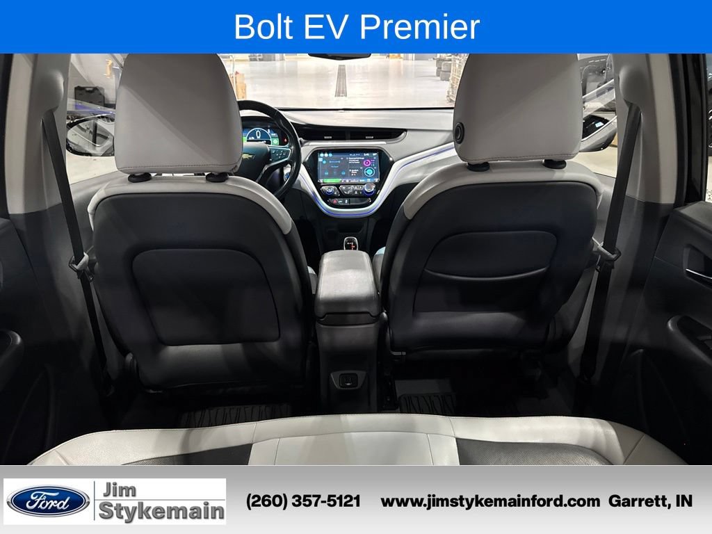 Used 2017 Chevrolet Bolt Premier w/ Driver Confidence II Package FWD image 31