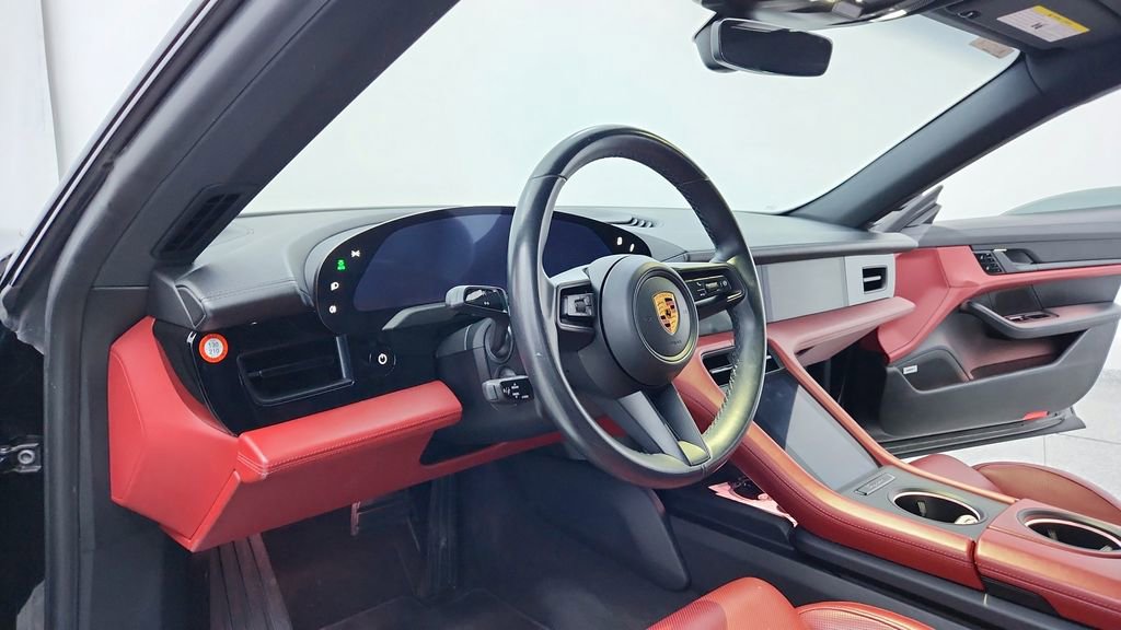 Used 2020 Porsche Taycan 4S w/ Premium Package image 13