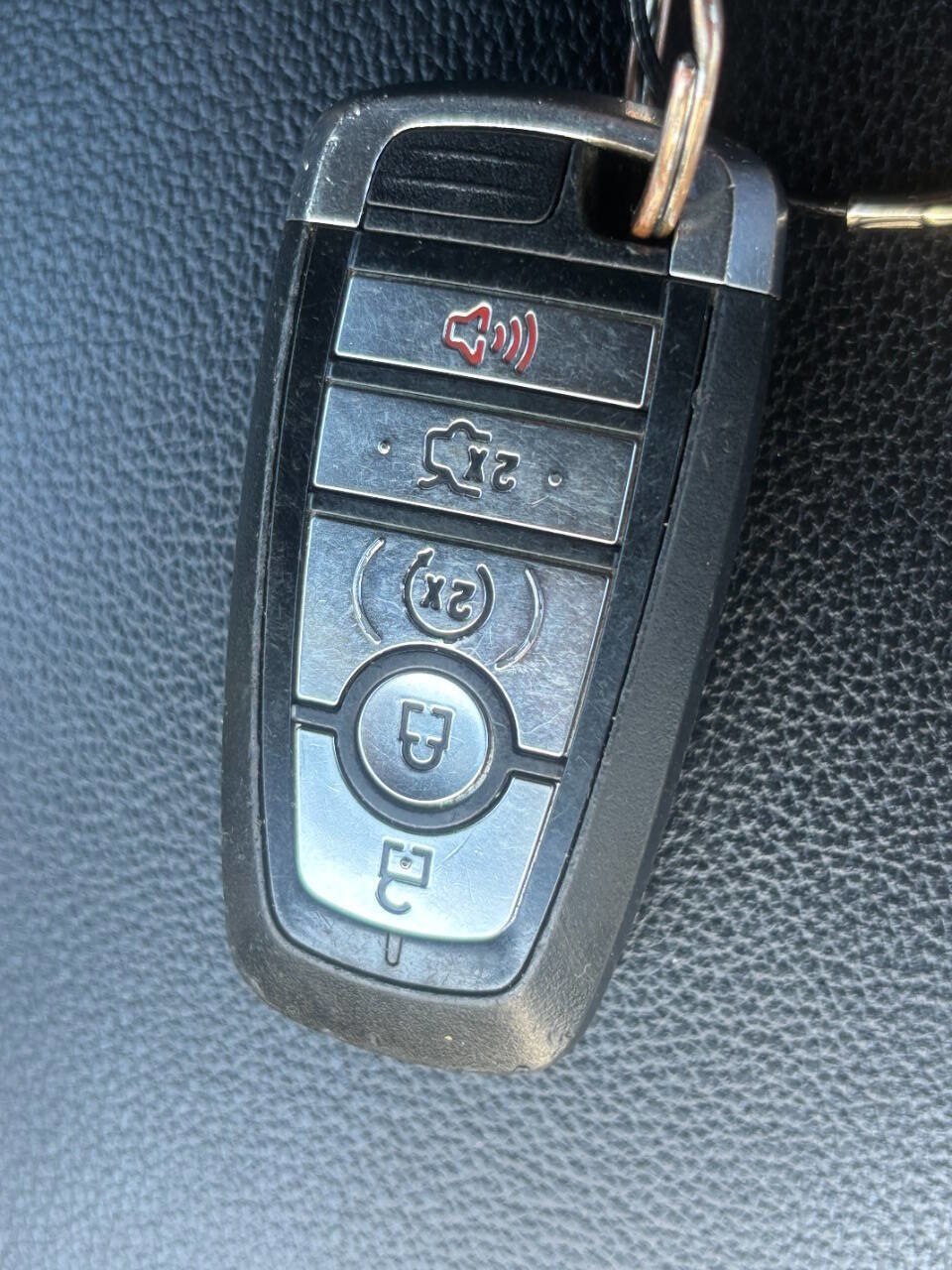 Used 2018 Ford Explorer Sport w/ Equipment Group 401A image 29