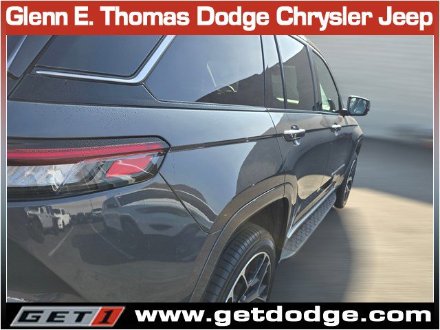Used 2022 Jeep Grand Cherokee Summit image 12