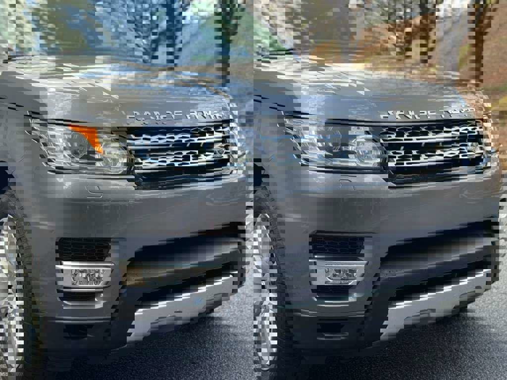 Used 2015 Land Rover Range Rover Sport HSE image 13