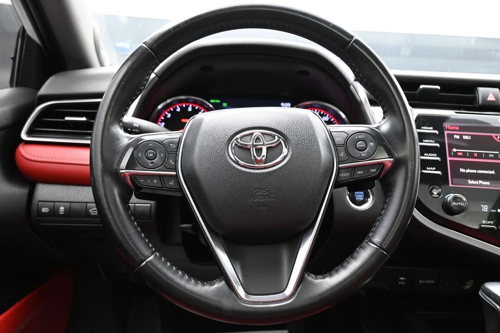 Used 2019 Toyota Camry XSE w/ Navigation Package FWD image 16