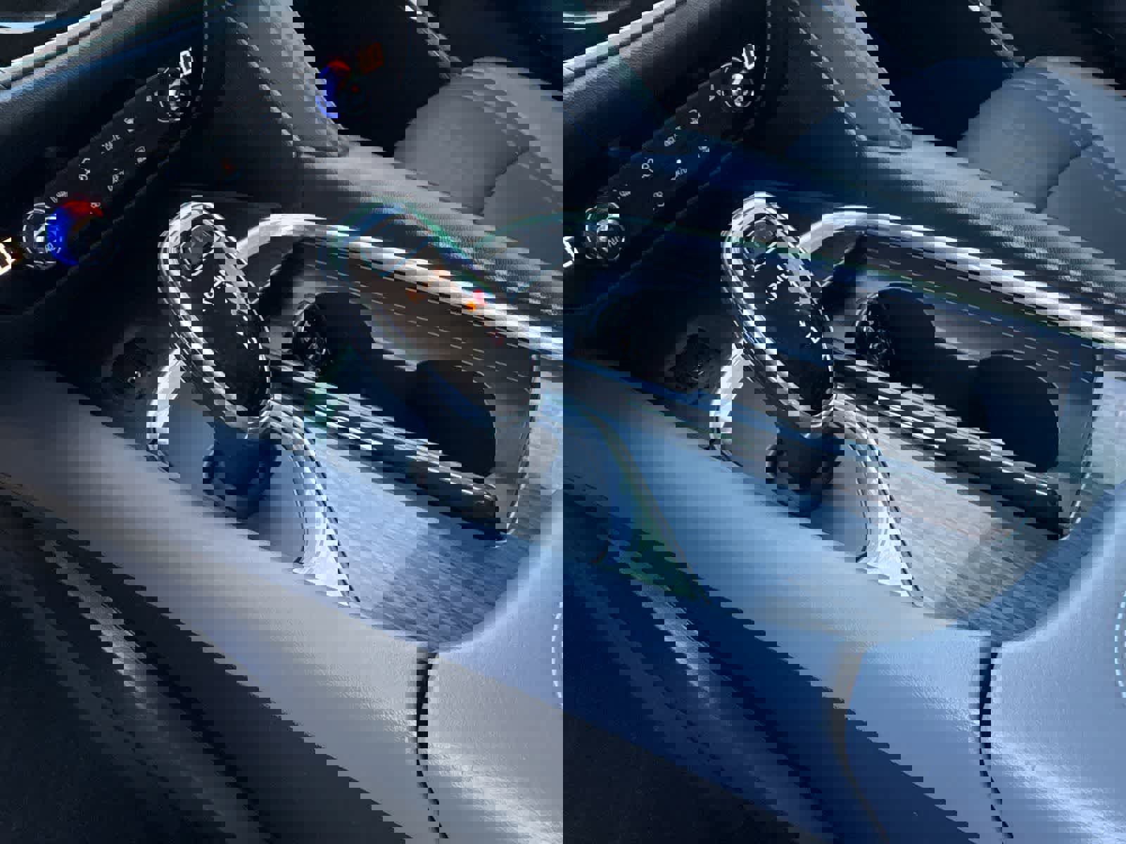 Used 2019 Buick Enclave Essence image 16