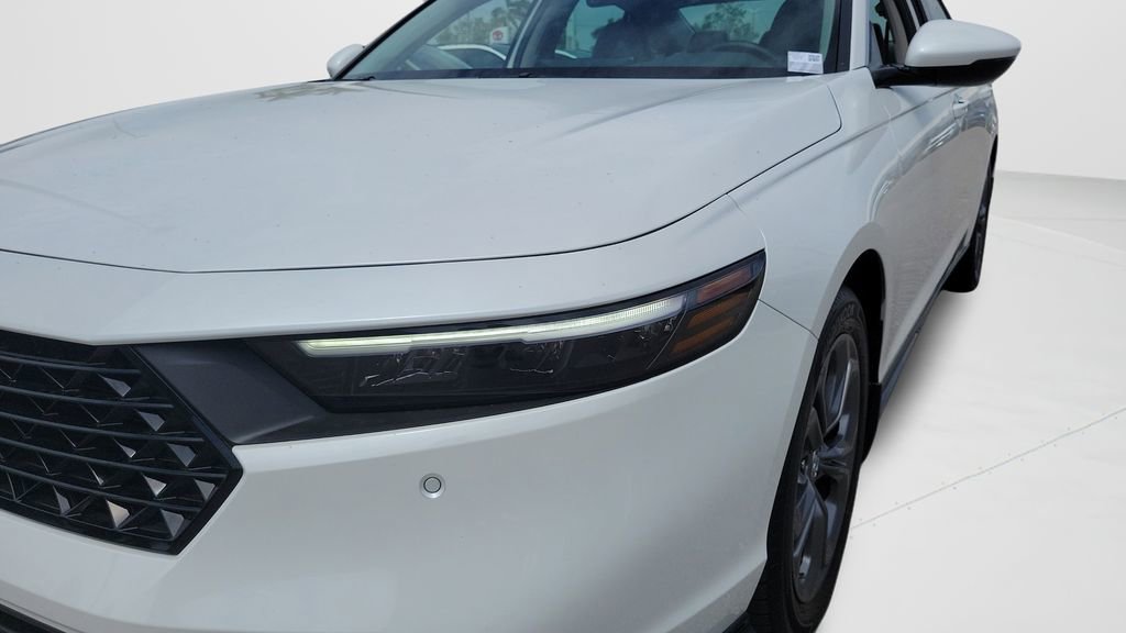Used 2025 Honda Accord EX-L image 17