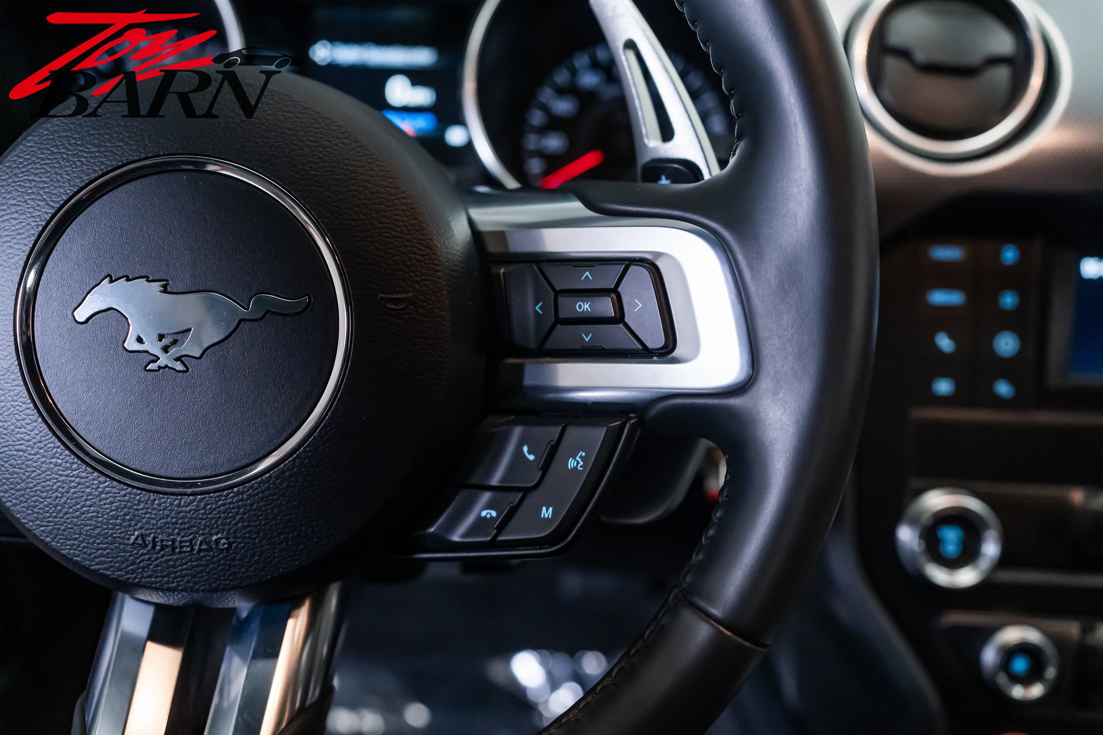 Used 2021 Ford Mustang GT RWD image 31