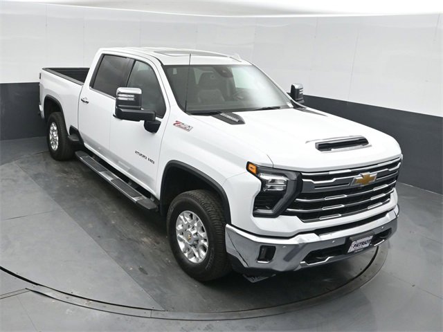 Used 2024 Chevrolet Silverado 2500 LTZ w/ LTZ Convenience Package image 39