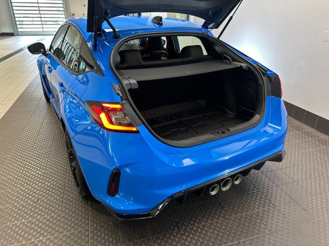 Used 2025 Honda Civic Type R image 6