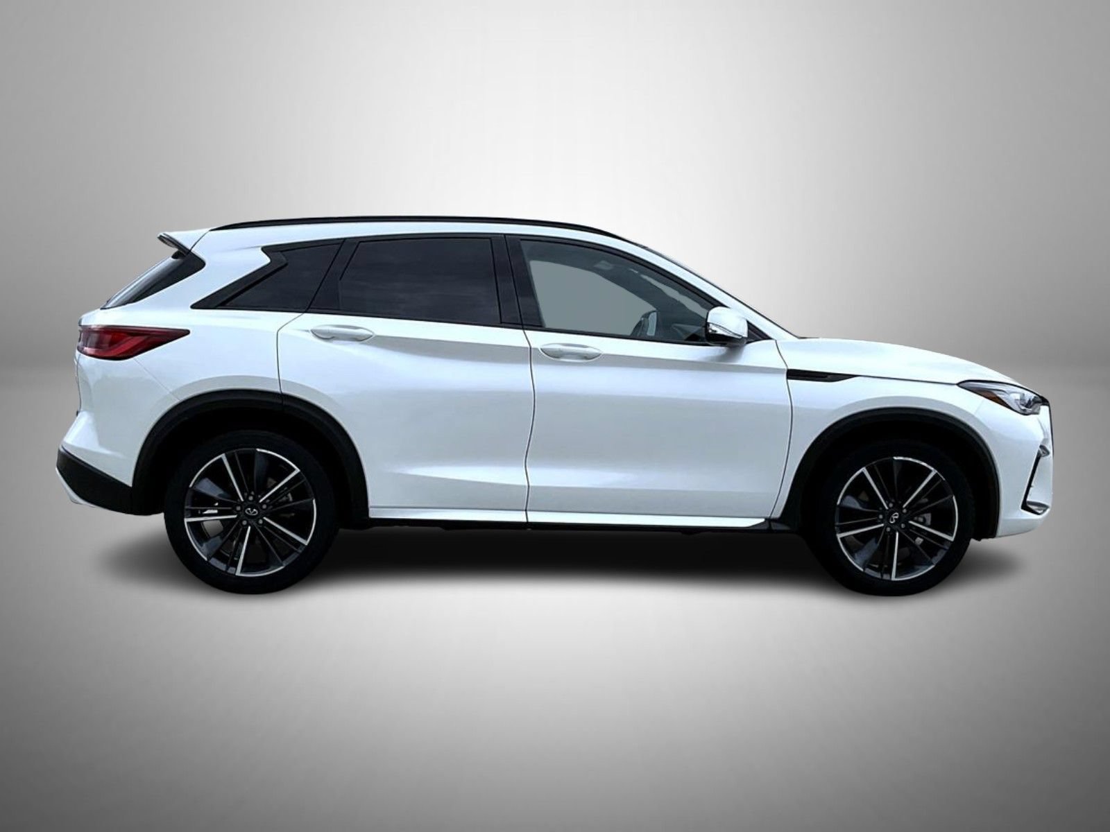 Used 2025 INFINITI QX50 Sport AWD/4WD image 4
