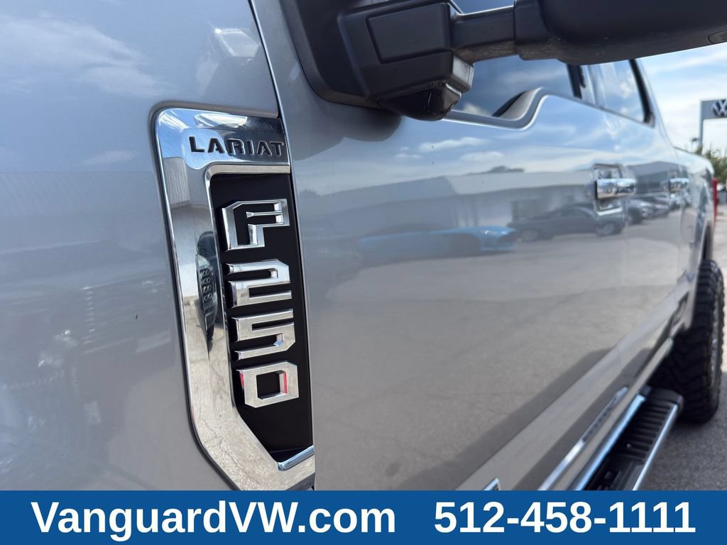 Used 2021 Ford F250 Lariat w/ Lariat Ultimate Package AWD/4WD image 3