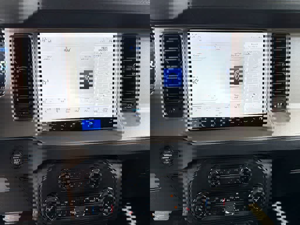 New 2026 Ford Bronco Outer Banks image 25