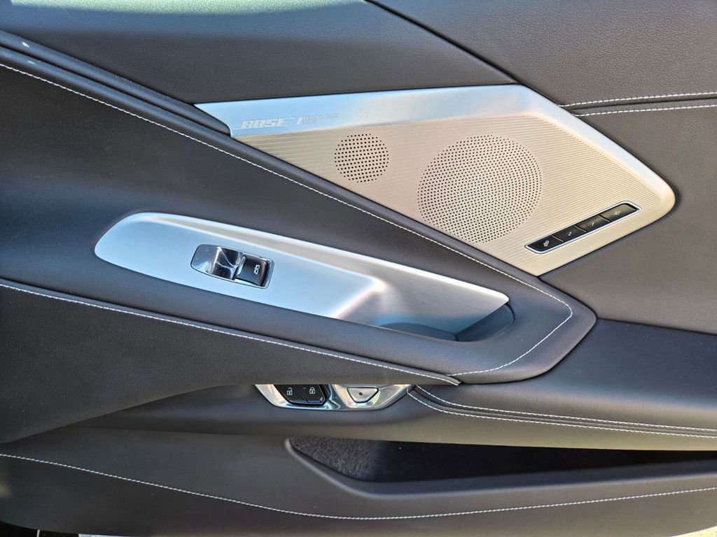 Used 2022 Chevrolet Corvette Stingray Preferred Cpe w/ Z51 Performance Package image 20