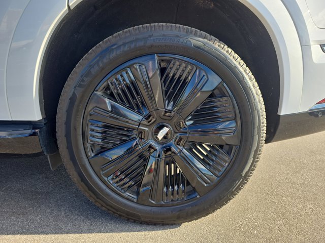 Certified 2025 Cadillac Escalade IQ Sport 2 image 35