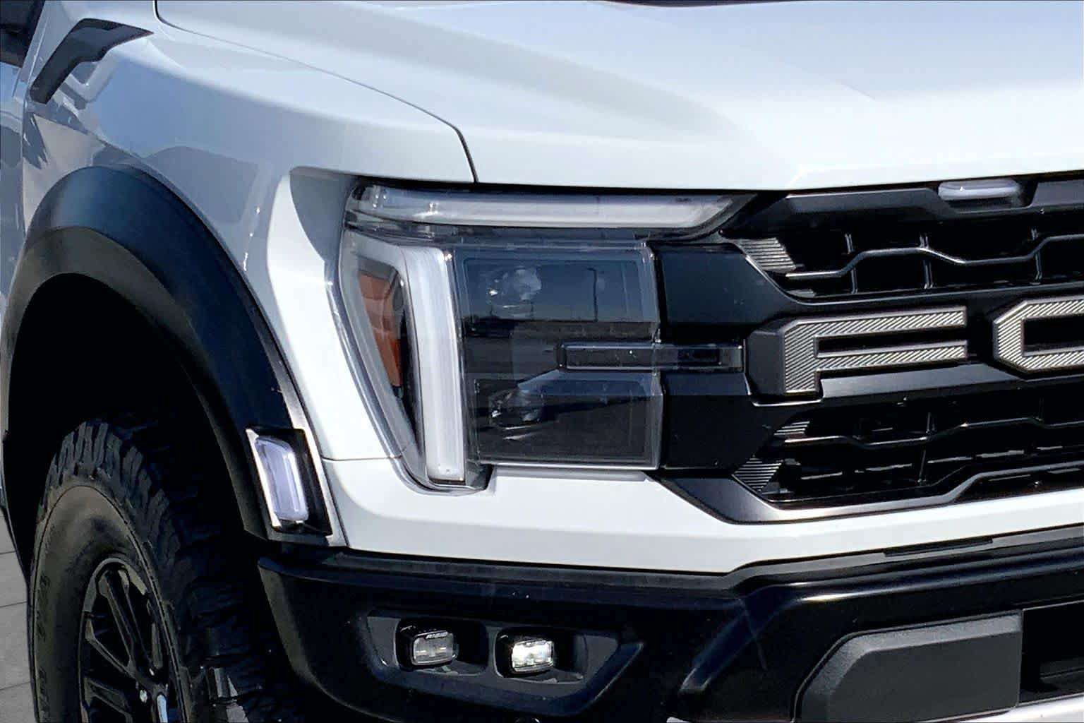 Used 2024 Ford F150 Raptor AWD/4WD image 24