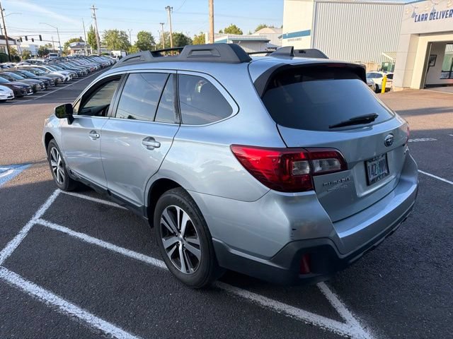 Used 2019 Subaru Outback 2.5i Limited AWD/4WD image 6