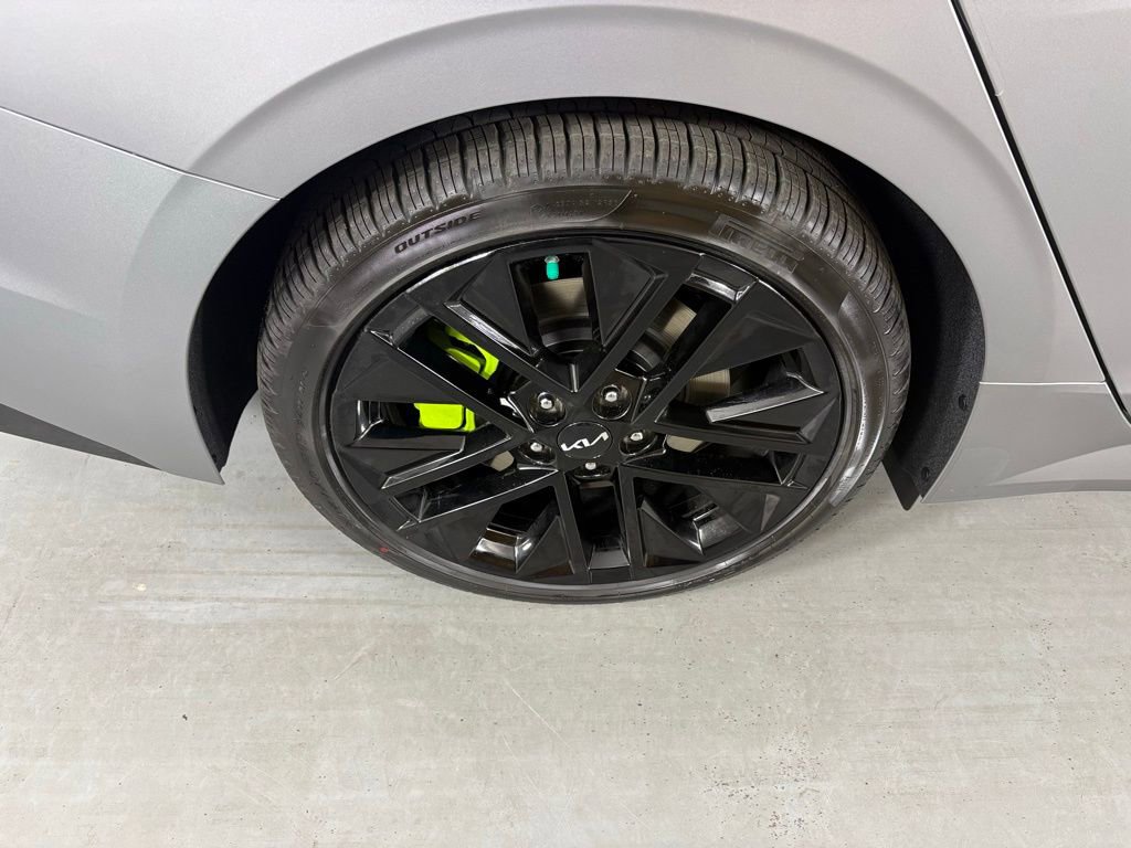 New 2026 Kia K5 GT image 10