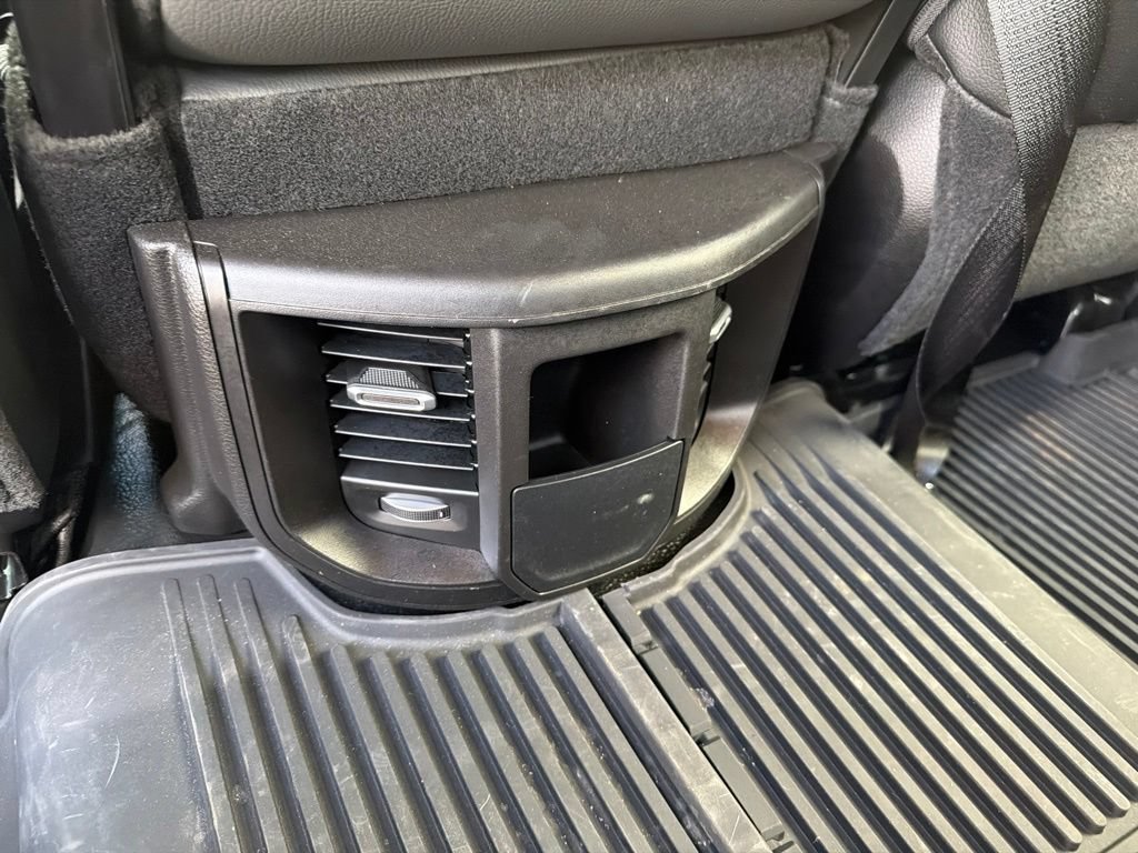 Used 2025 RAM 3500 Tradesman w/ Chrome Appearance Group AWD/4WD image 37
