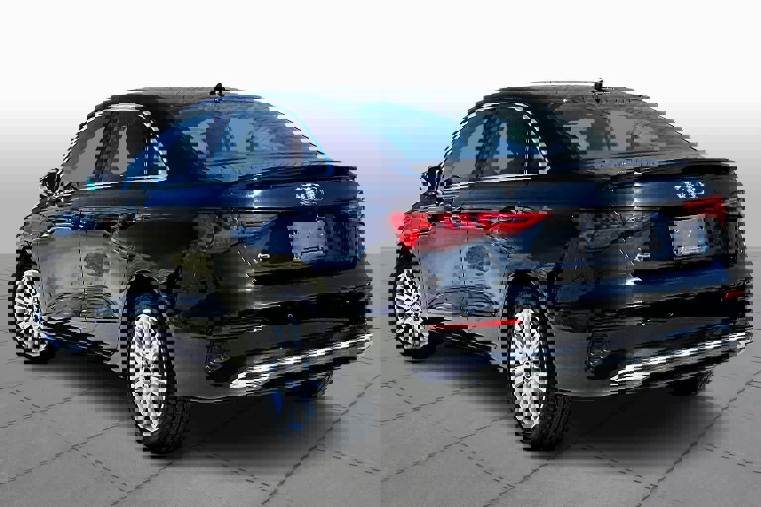 Used 2023 Audi A3 2.0T Premium image 11