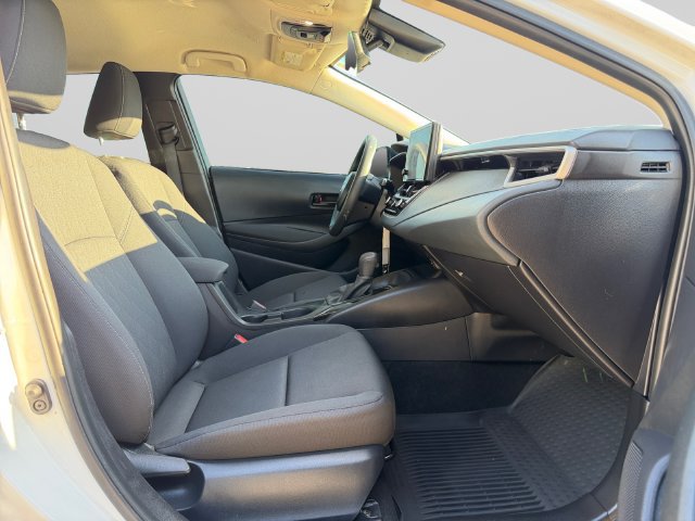 Used 2026 Toyota Corolla LE FWD image 15