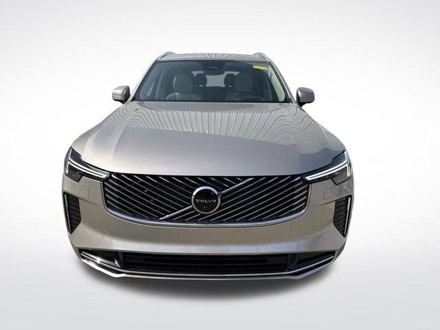 New 2026 Volvo XC90 B6 Ultra w/ Protection Package image 2