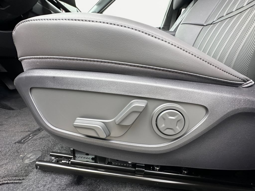 New 2027 Kia Seltos X-Line S AWD/4WD image 17