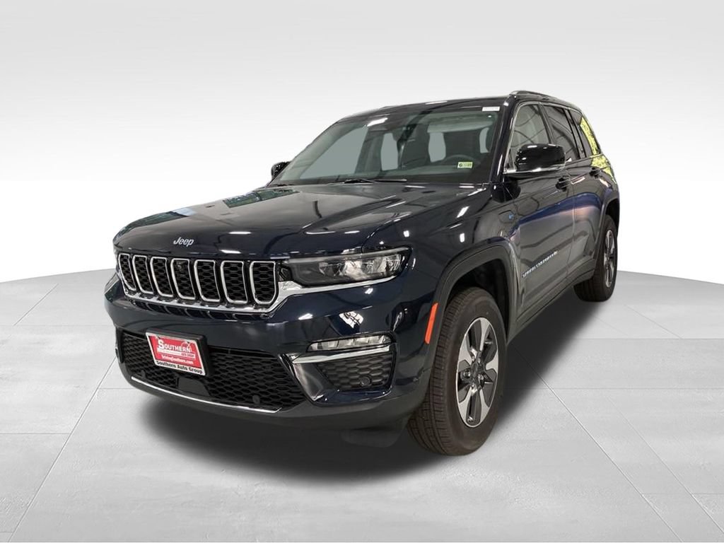 New 2024 Jeep Grand Cherokee Limited 4xe w/ Luxury Tech Group II AWD/4WD image 12