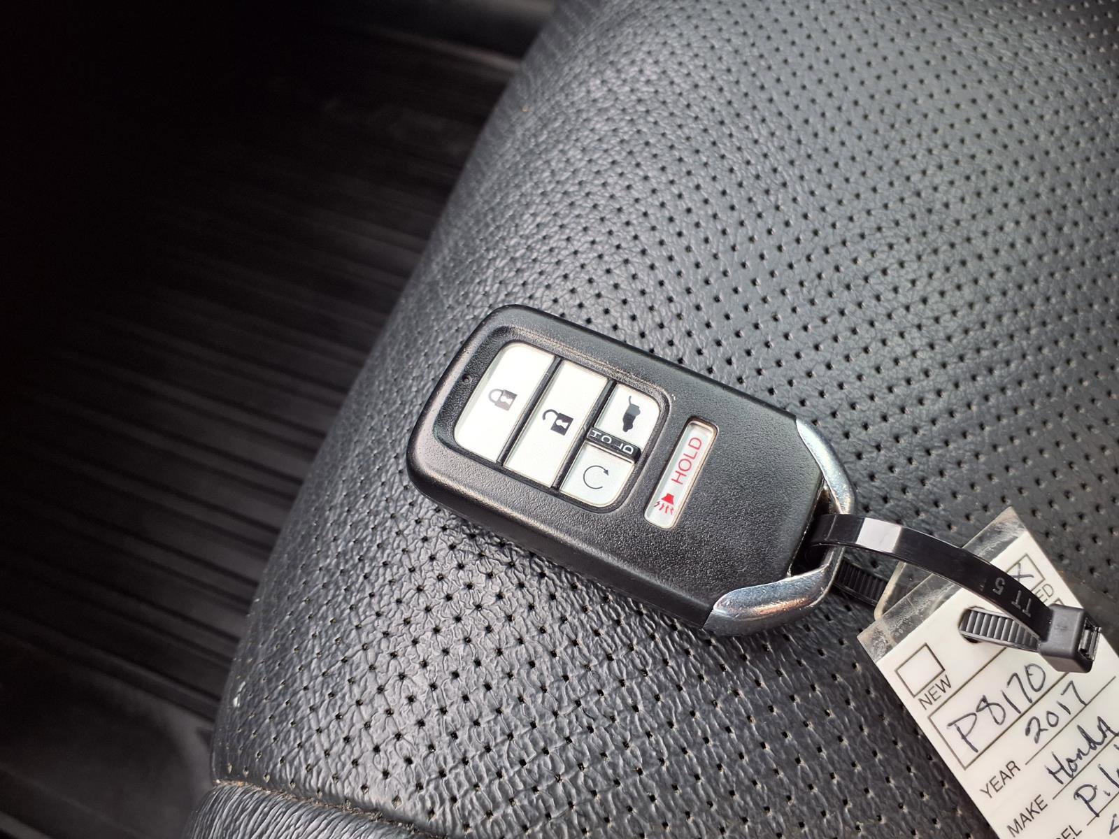 Used 2017 Honda Pilot Elite image 14