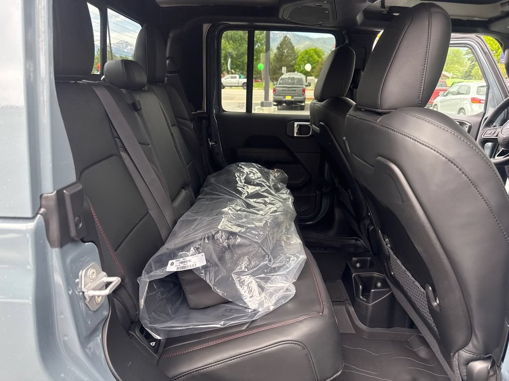 New 2026 Jeep Gladiator Rubicon AWD/4WD image 12